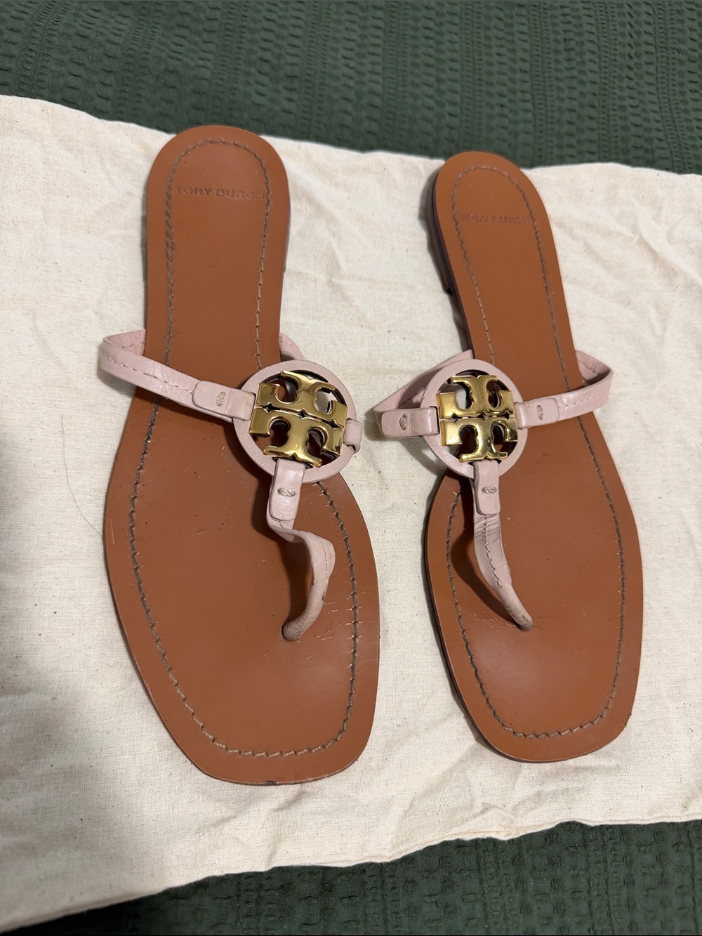 Tory Burch Pink Leather Logo Thong Sandals with Gold Emblem